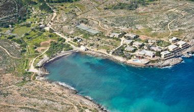 comino-works-suspended